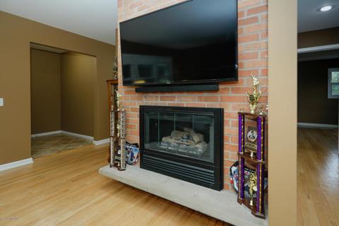 1011 Miller Rd, Plainwell, MI 49080 photo 8