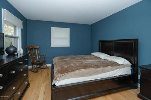 1011 Miller Rd, Plainwell, MI 49080 photo 14