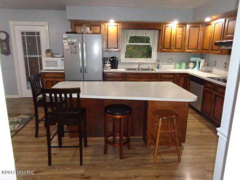 1679 Anderson Rd, Cassopolis, MI 49031 photo 18