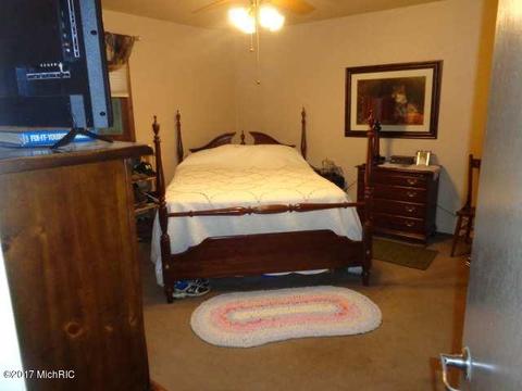 1679 Anderson Rd, Cassopolis, MI 49031 photo 21