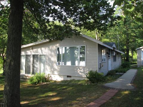 58532 E Clear Lake Rd, Three Rivers, MI 49093 photo 1