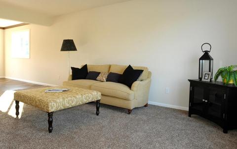 320 Eagle Dr SE, Caledonia, MI 49316 photo 3