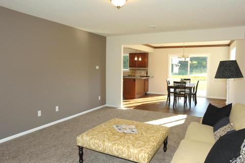 320 Eagle Dr SE, Caledonia, MI 49316 photo 4