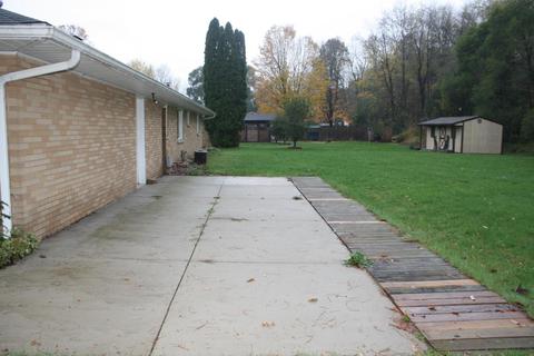 16589 E Augusta Dr, Augusta, MI 49012 photo 23
