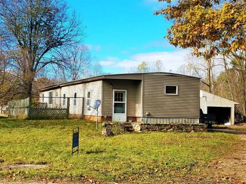 4073 E Shr, Stanton, MI 48888 photo 3