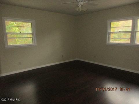 2764 W Ab Ave, Plainwell, MI 49080 photo 7