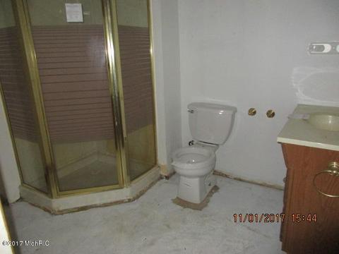 2764 W Ab Ave, Plainwell, MI 49080 photo 12