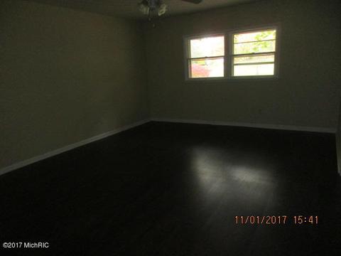 2764 W Ab Ave, Plainwell, MI 49080 photo 10