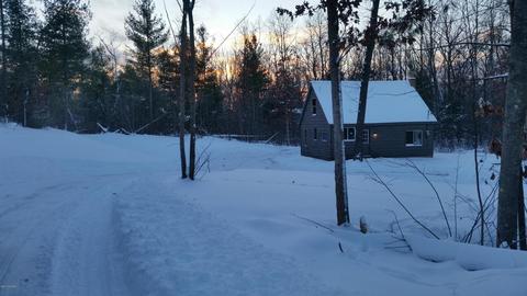 6670 E 4th St, White Cloud, MI 49349 photo 1