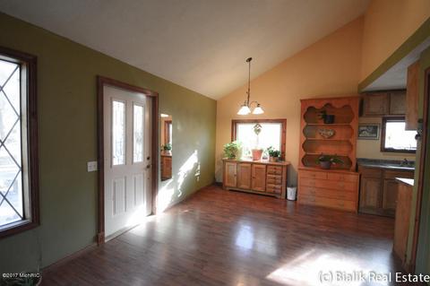7750 E 36th St, Newaygo, MI 49337 photo 13