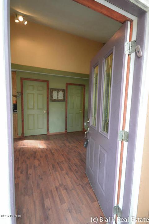 7750 E 36th St, Newaygo, MI 49337 photo 6