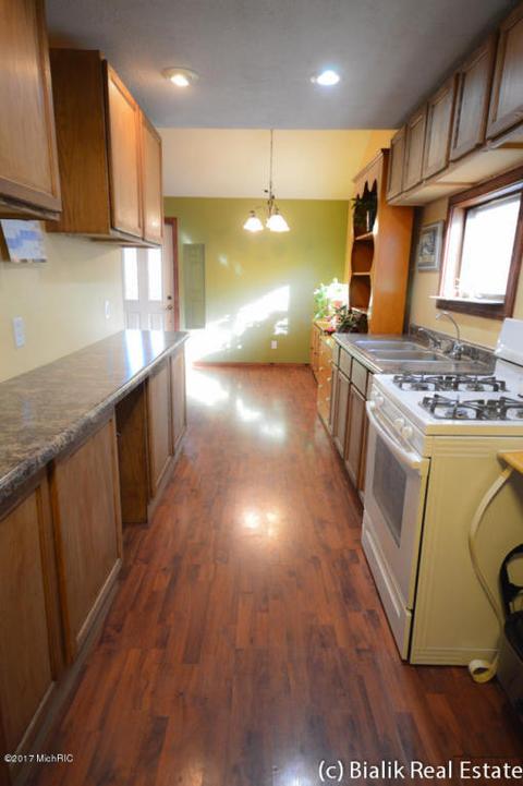7750 E 36th St, Newaygo, MI 49337 photo 18