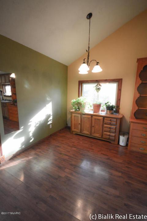 7750 E 36th St, Newaygo, MI 49337 photo 16