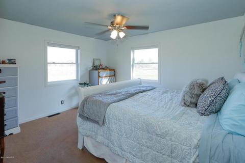 12164 Quaker St, Constantine, MI 49042 photo 11