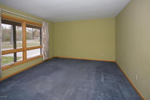 4122 E B Ave, Plainwell, MI 49080 photo 3