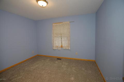 4122 E B Ave, Plainwell, MI 49080 photo 10