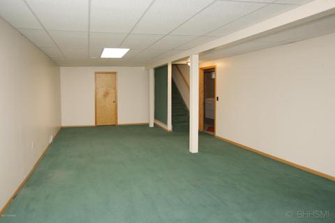 4122 E B Ave, Plainwell, MI 49080 photo 13
