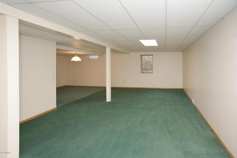 4122 E B Ave, Plainwell, MI 49080 photo 15