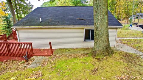 12433 Cabin Dr, Belding, MI 48809 photo 48