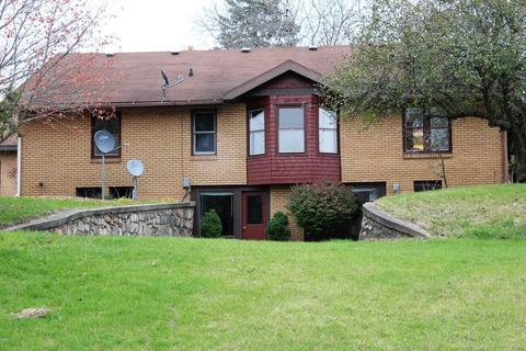 579 E Parmeter Rd, Ionia, MI 48846 photo 3