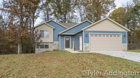 4465 Riverbluff Trl, Hamilton, MI 49419 photo 1