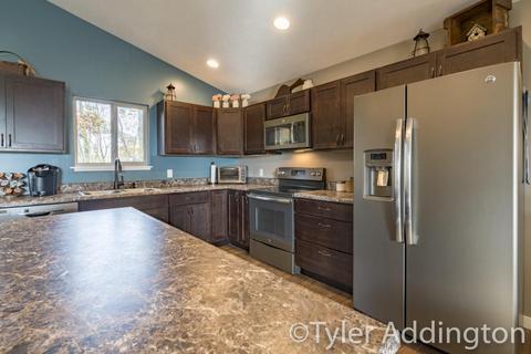 4465 Riverbluff Trl, Hamilton, MI 49419 photo 7