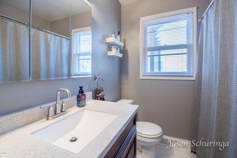 250 Donna Dr, Lowell, MI 49331 photo 20