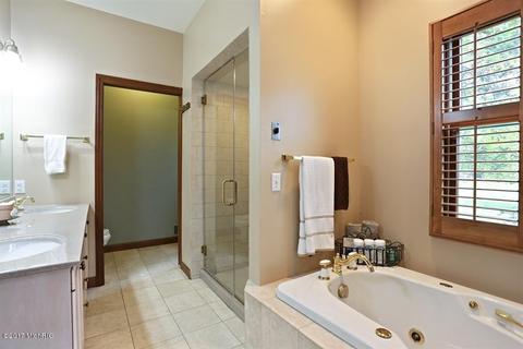 3230 E Riverside Rd, Buchanan, MI 49107 photo 12