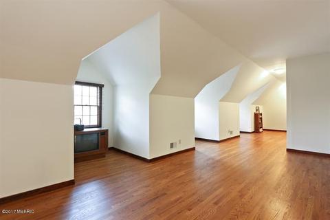 3230 E Riverside Rd, Buchanan, MI 49107 photo 10