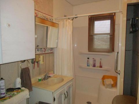 536 E 120th, Grant, MI 49327 photo 9
