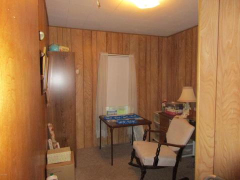 536 E 120th, Grant, MI 49327 photo 6