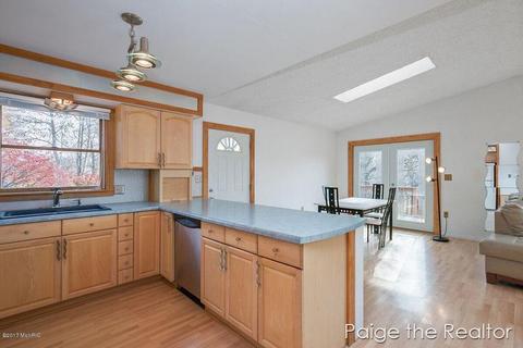 3995 Mckendry Rd, Ionia, MI 48846 photo 10