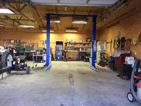 3489 Dodges Run, Hamilton, MI 49419 photo 9