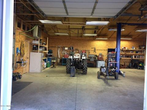 3489 Dodges Run, Hamilton, MI 49419 photo 10