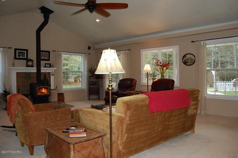 12273 40th Ave, Remus, MI 49340 photo 8