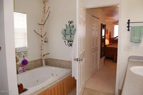 12273 40th Ave, Remus, MI 49340 photo 11
