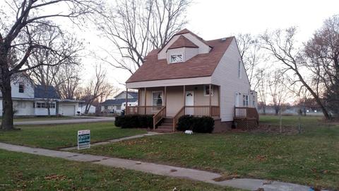 934 Masonic, Belding, MI 48809 photo 2