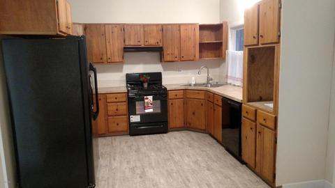 934 Masonic, Belding, MI 48809 photo 5