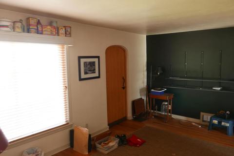 156 E Lyons, Schoolcraft, MI 49087 photo 4