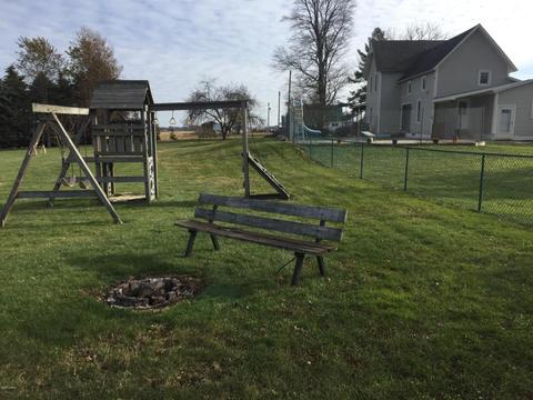 4875 Johnson, Belding, MI 48809 photo 5