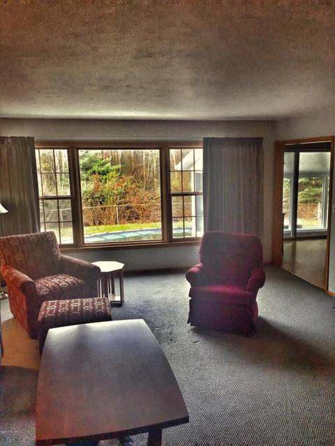 715 N Drive Dr E, Marshall, MI 49068 photo 10