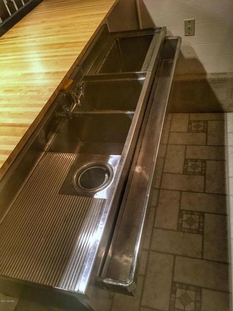 715 N Drive Dr E, Marshall, MI 49068 photo 6