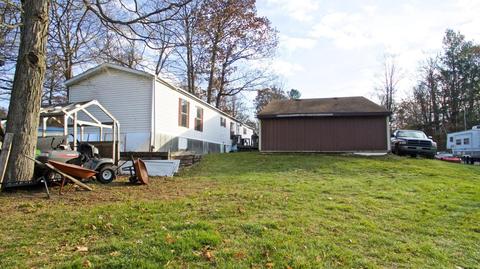 4045 East Shore Dr, Stanton, MI 48888 photo 35