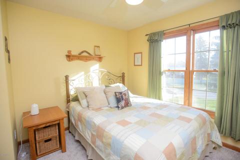 830 E Park Dr, Niles, MI 49120 photo 20