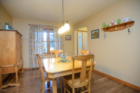 830 E Park Dr, Niles, MI 49120 photo 9