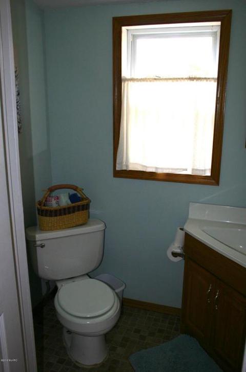 840 E Michigan, Marshall, MI 49068 photo 21