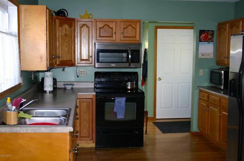 840 E Michigan, Marshall, MI 49068 photo 12