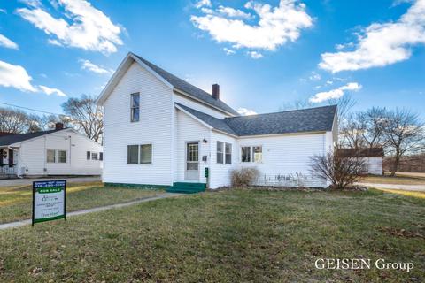 703 Harrison St, Belding, MI 48809 photo 1