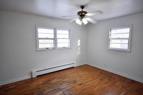 315 E Glenguile St, Parchment, MI 49004 photo 19
