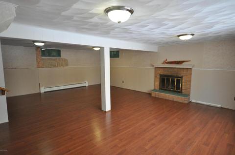 315 E Glenguile St, Parchment, MI 49004 photo 28